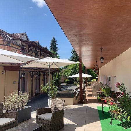 The Originals Boutique, Hotel Clos Sainte Marie, Невер Екстериор снимка