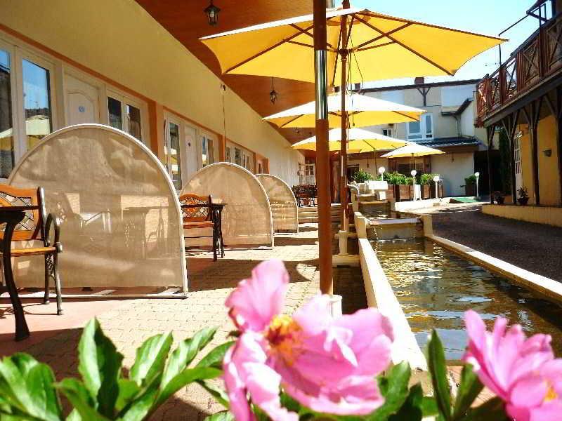 The Originals Boutique, Hotel Clos Sainte Marie, Невер Екстериор снимка