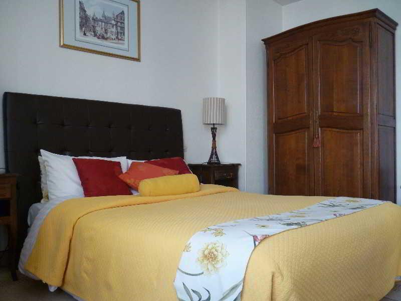The Originals Boutique, Hotel Clos Sainte Marie, Невер Екстериор снимка