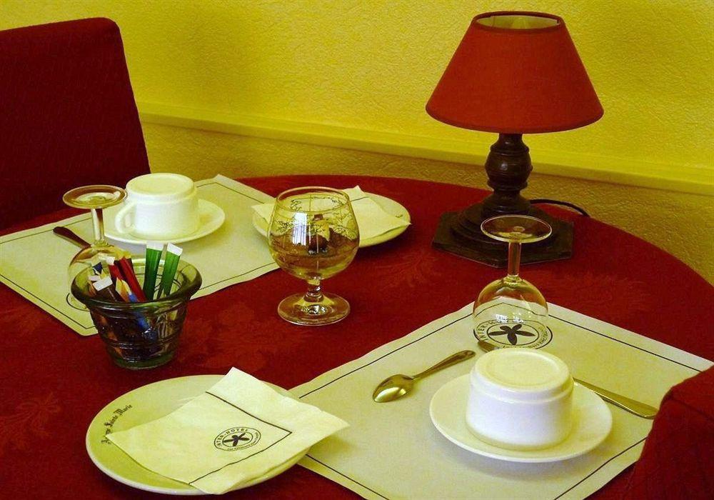 The Originals Boutique, Hotel Clos Sainte Marie, Невер Екстериор снимка