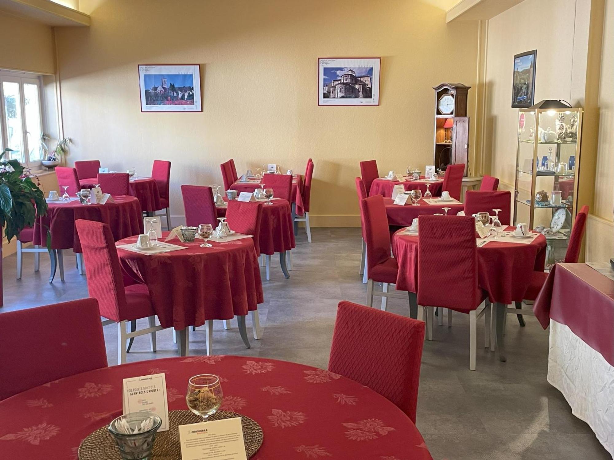 The Originals Boutique, Hotel Clos Sainte Marie, Невер Екстериор снимка